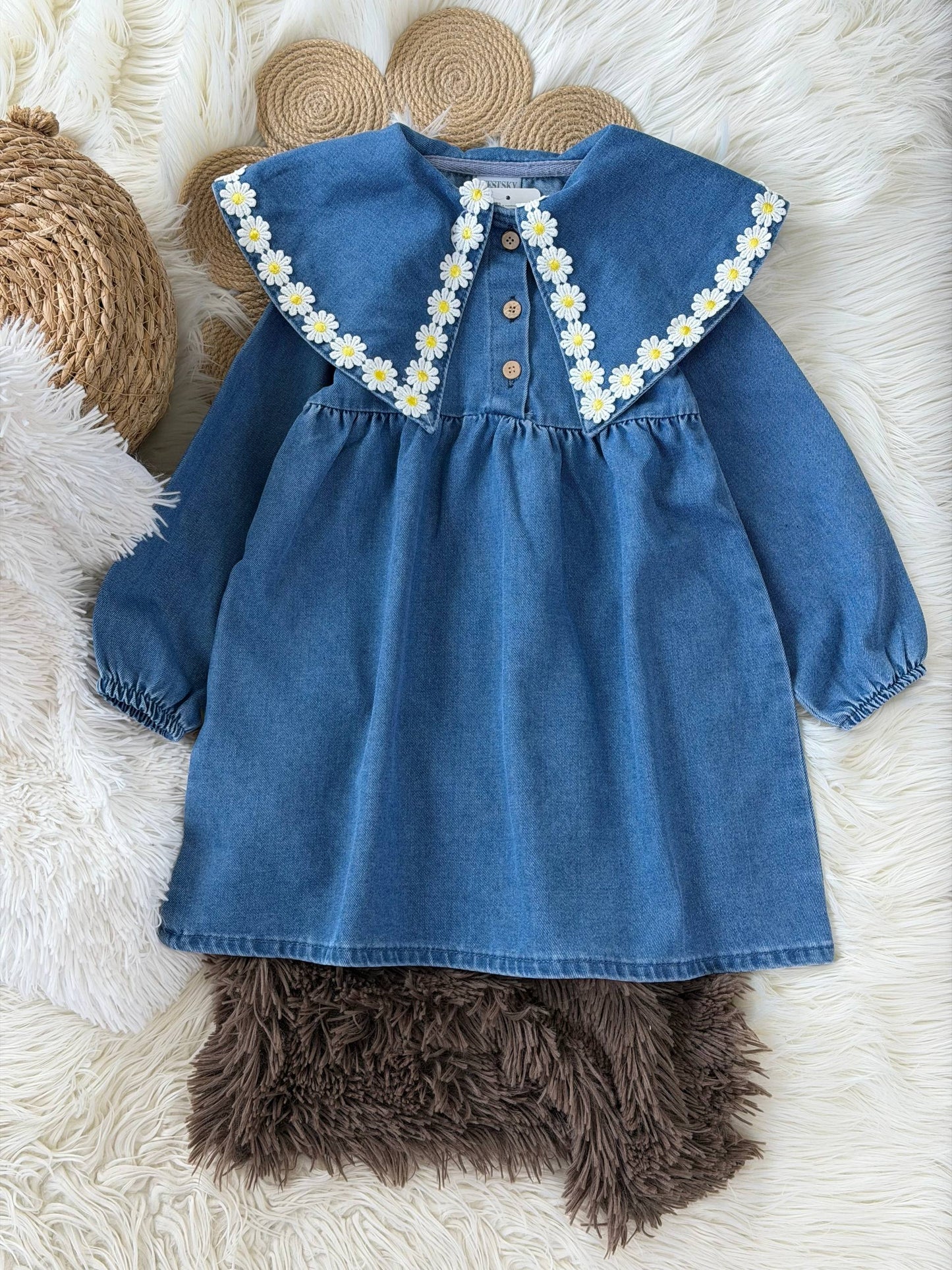 Papatya Detaylı Elbise