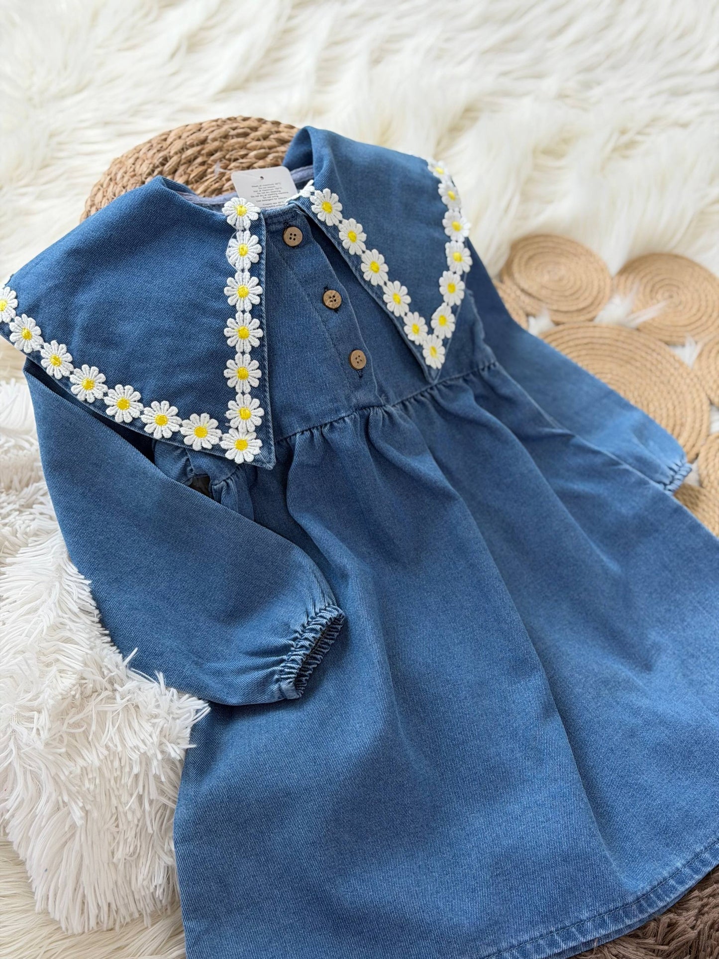 Papatya Detaylı Elbise